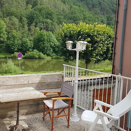 Le Balcon Sur La Meuse Villa Revin  Eksteriør billede