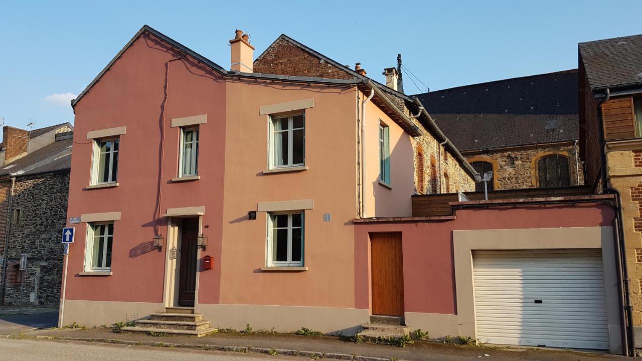 Le Balcon Sur La Meuse Villa Revin  Eksteriør billede